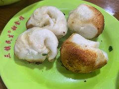 -三镇民生甜食馆(胜利街总店)