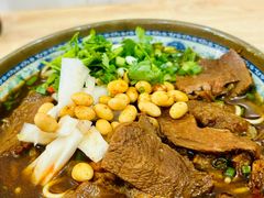-牛师傅牛肉面(尚隆路店)