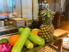 -大中华希尔顿酒店-念自助餐·嗨啤·小龙虾