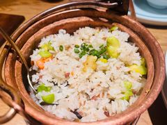 -一坐一忘云南菜(嘉里中心店)