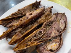 -余杨鸭鸭餐厅
