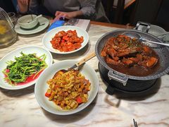 腌白菜杆炒肉片-大鱼徽州·寻味徽菜(星光总店)