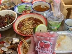 石榴刨刨冰-老三样·旧食新味(万寿宫店)