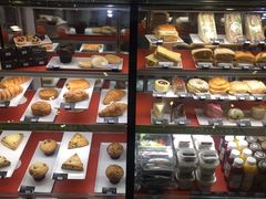 -星巴克(北京西站5号候车室)