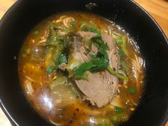 -嘻小北·兰州清汤牛肉面(太平洋森活天地店)