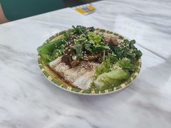 牛腩捞粉皮-吴一川韭香粉皮(丽香苑分店)