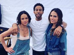 -万达影城IMAX(海口日月广场店)