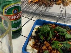 -喜悦小串丹东小黄牛海鲜烧烤大排档(民主广场店)
