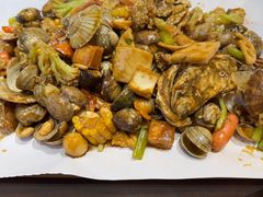 -东来菜馆•手抓海鲜家常菜•海鲜锅贴(鸽子窝店)