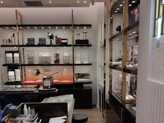 -博士眼镜·President总统(宝安海雅缤纷城店)