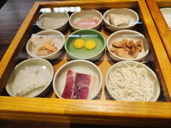 -良米山·云南野生菌过桥米线(上海首店)