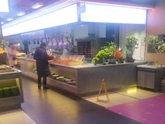 -新艺自助美食城(中山路店)