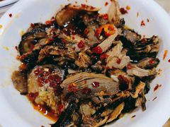 蒸腊鸭-笨罗卜浏阳菜馆(太平街店)