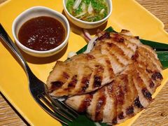 嫩烤松阪猪-瓦城泰国料理(芮欧百货店)