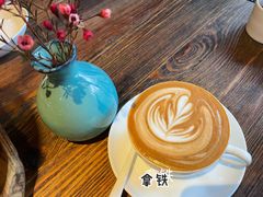 -Carbon莫卡哆·意大利复古集市餐厅(杭州大厦店)