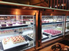 -松山湖凯悦酒店·Café自助餐厅·周末火舞秀表演