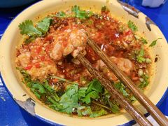 冒脑花-马路边边串串香(双井直营店)