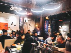 大堂-热火朝天鲜切牛肉火锅(南强街巷店)