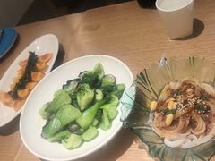 -渝信川菜 · 川味家常菜(财富购物中心店)