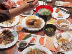 -四海一家自助餐(益田假日广场店)