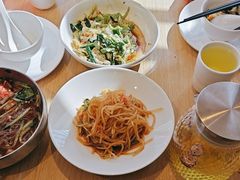 -关东小磨东北菜(上海长风大悦城店)
