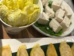 -三人行骨头王火锅(长寿店)