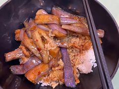 鱼香茄子饭-白玉兰小吃(新村路店)