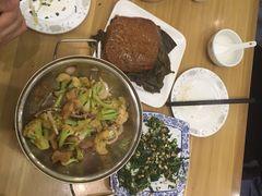 -乌镇那一年小院主题餐厅(甘泉西路店)