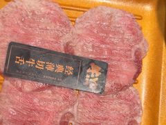 -牛YO寿喜烧·铁板烧和牛火锅自助(市府恒隆店)