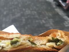 葱油饼-广慈小吃铺沪味佳饭堂
