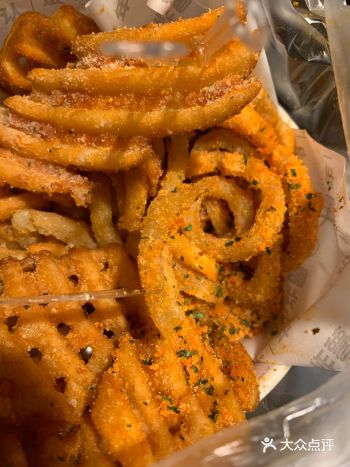 今天打卡了北京第一家卷卷薯条