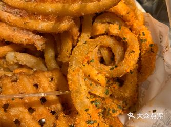 今天打卡了北京第一家卷卷薯条