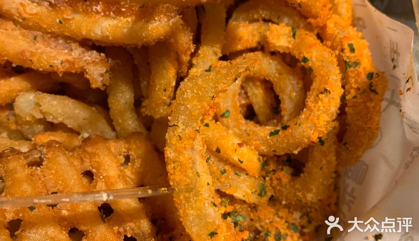 今天打卡了北京第一家卷卷薯条