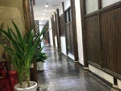 -鸭王烤鸭店(三里河店)