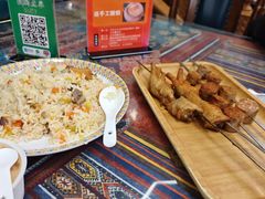 -乡村馕坑肉·烧烤·新疆菜·本地人更爱吃(阿勒泰首店)