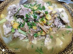 清炖土鸡-朗妈私房菜(婺女州店)