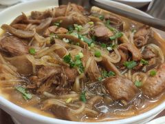 小鸡炖蘑菇-李老哈·东北菜(宋园路店)