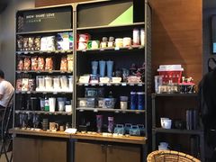 -星巴克臻选(深圳龙华红山天虹店)