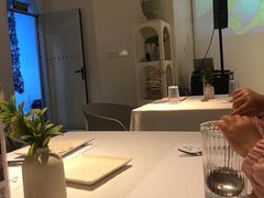 -春树下·树屋花房西餐厅(罍街AS1980店)