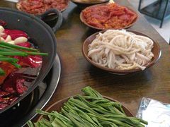 -黄潇洒老火锅(九眼桥宏济巷店)