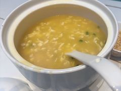 -阿瓦山寨·湘菜现炒·剁椒鱼头王(咸阳总店)