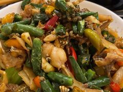-鸿顺老铁锅美蛙鱼府(解放碑店)