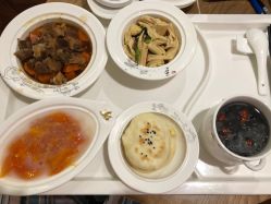 -菁幼月子会所(儿童医院店)