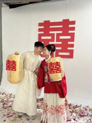 -都市丽人婚纱摄影