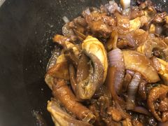 -胡须佬鸡煲四季火锅店(石厦西村直营店)