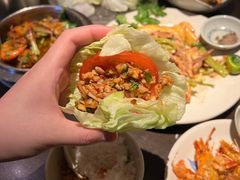 -大头虾越式风味餐厅(光明广场店)