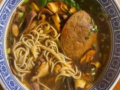 -沪西老弄堂面馆(定西路店)