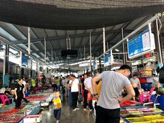 大堂-霞涌市场海鲜摆卖区