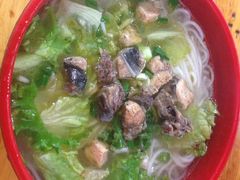 -正宗李家土鸡米线店