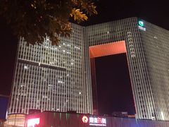 -银泰百货(厦门国贸中心店)